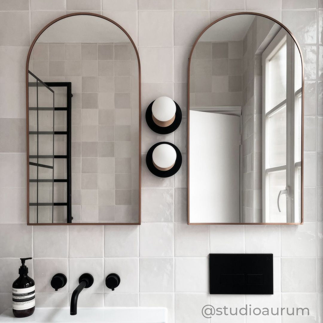 "Aureole" Wall Light - Black with Brass (Outlet)