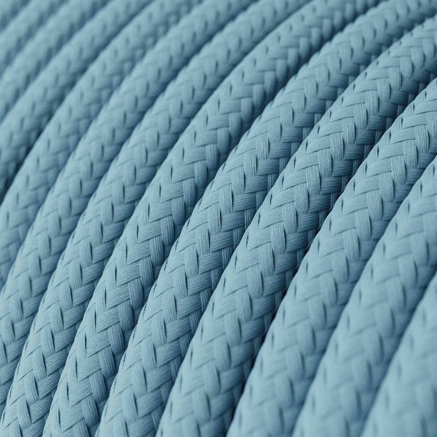 Baby Blue Cable.jpg__PID:200fc861-4c5f-4430-a923-d08fd0d6a77e