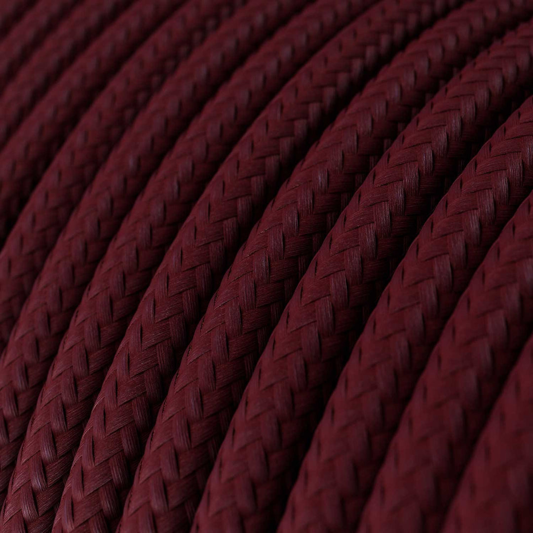 Burgundy Wine.jpg__PID:c8614c5f-e430-4923-908f-d0d6a77ec517