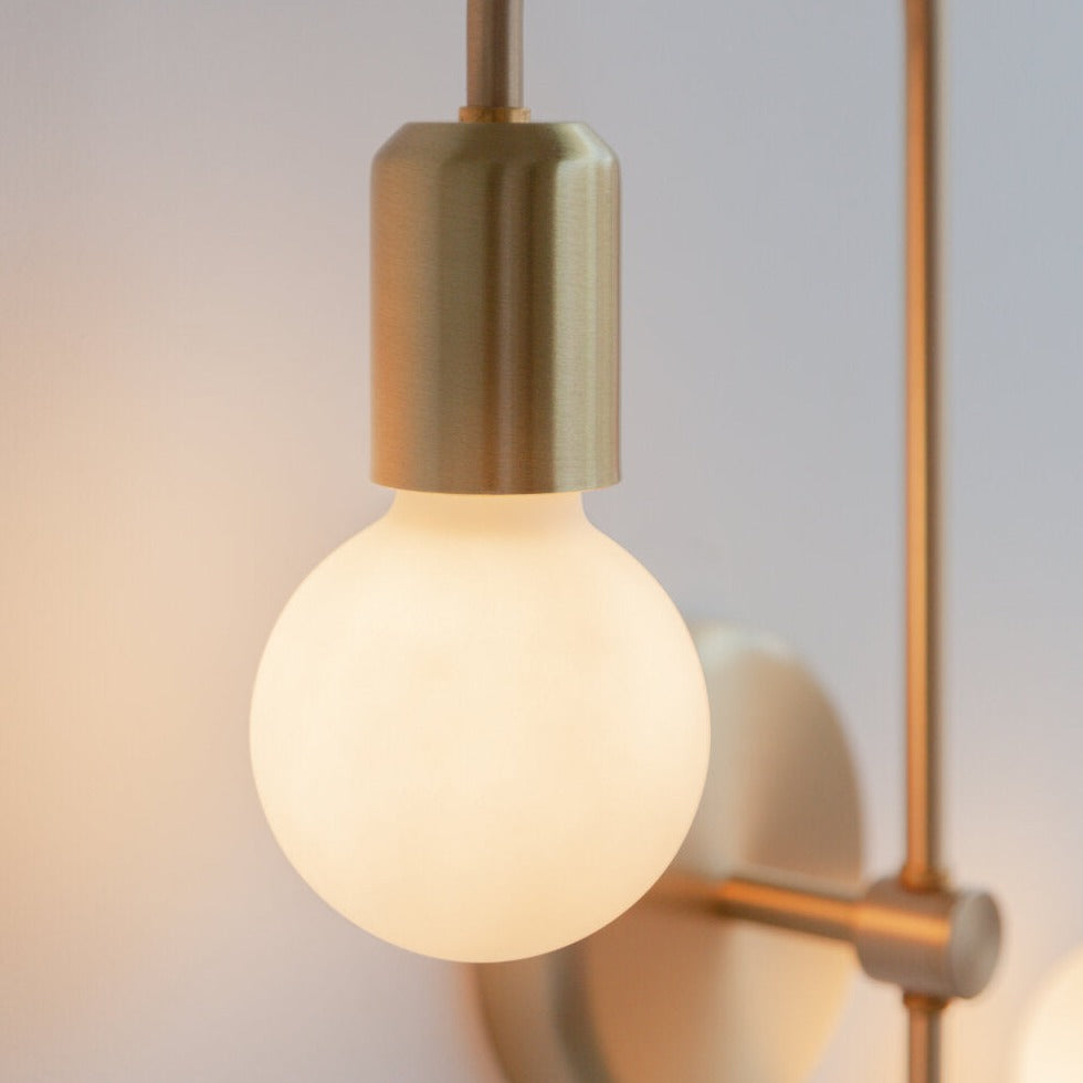 "Fiann" Wall Light