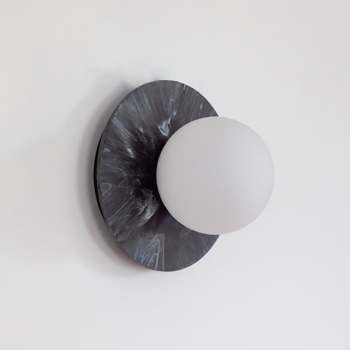 "Bo" Wall Light - Marbled Recycled Plastic