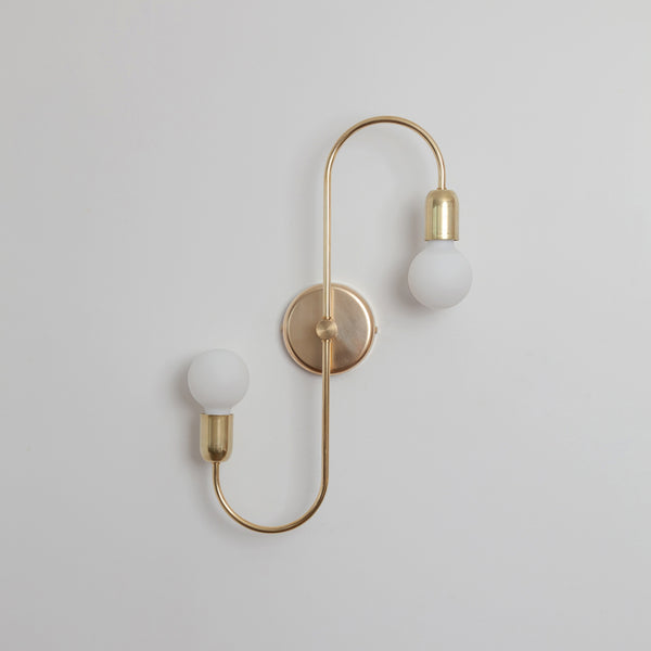 "Fiann" Wall Light