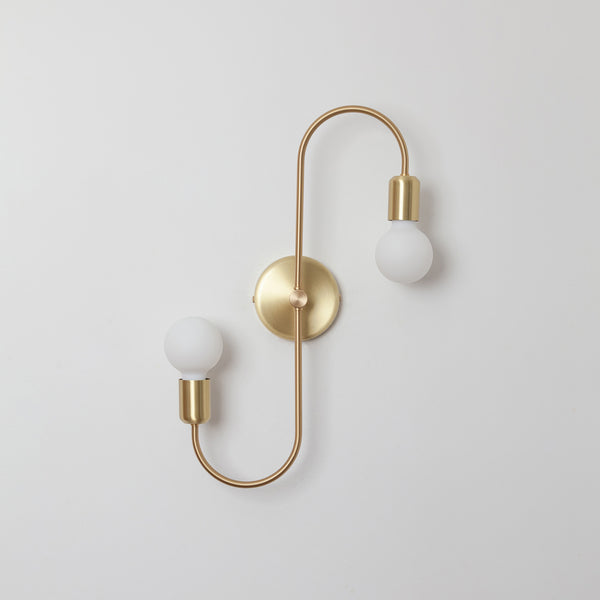 "Fiann" Wall Light