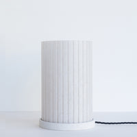 "Rian" Fluted Table Lamp - Jesmonite