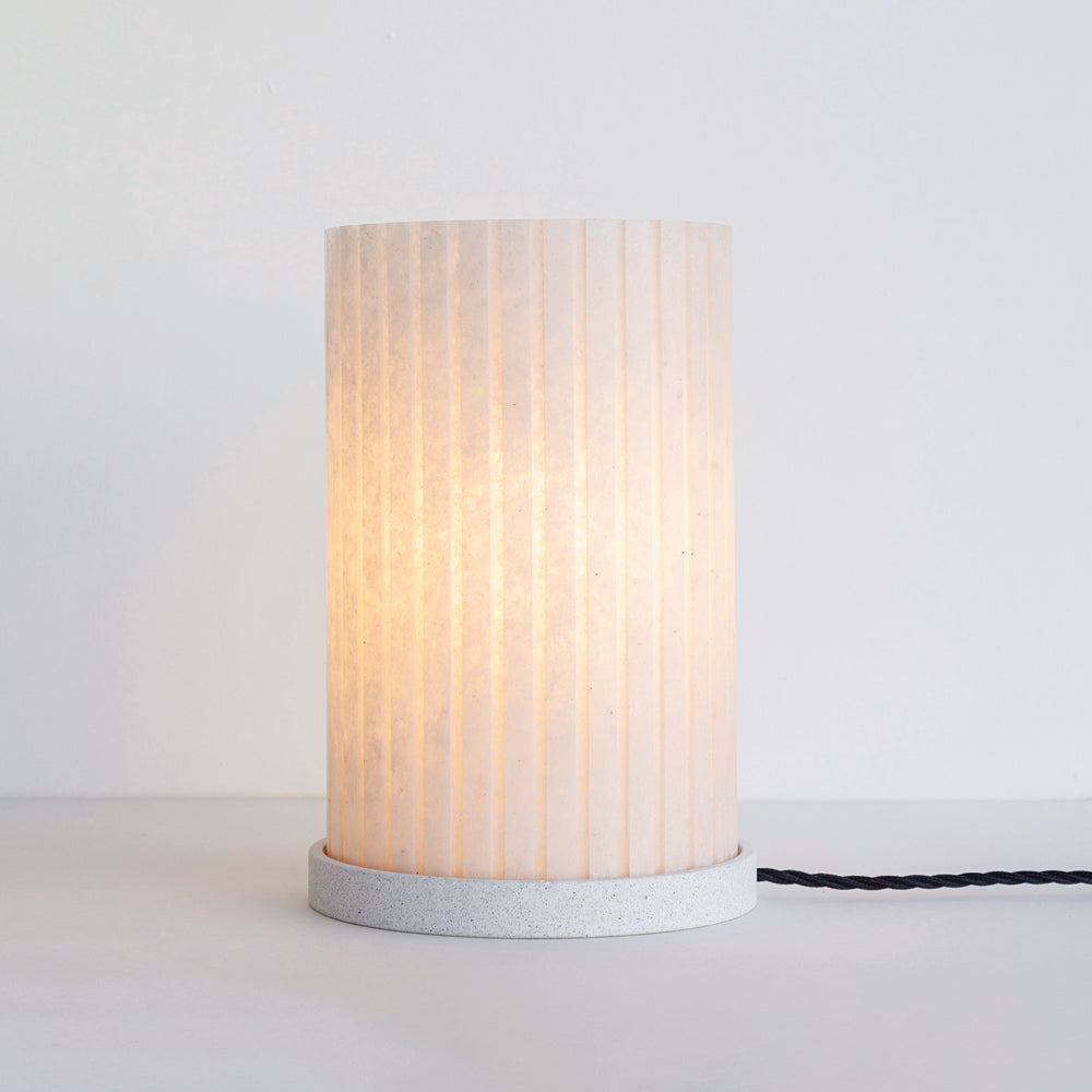 "Rian" Fluted Table Lamp - Jesmonite