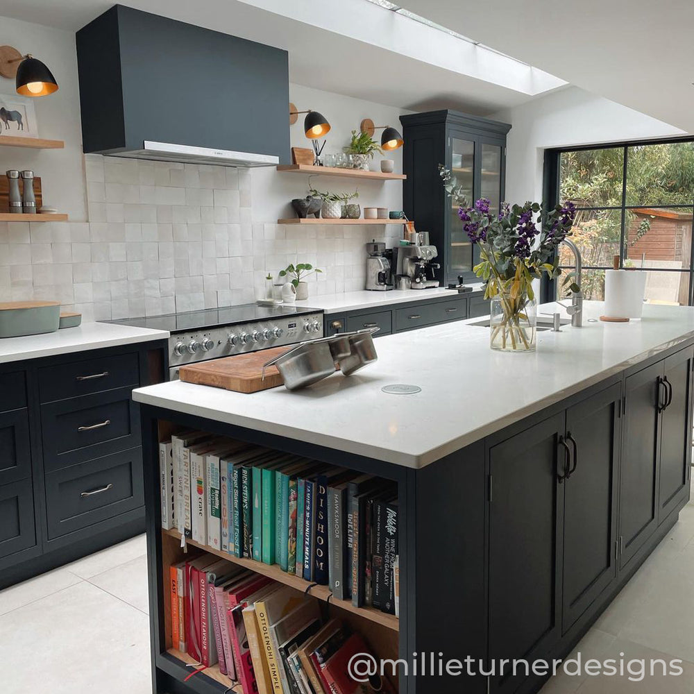 "Shelly" Wall Light - Hardwood