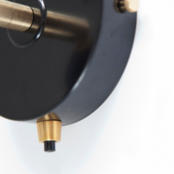 Adjustable Rounded Lampholder Wall Light